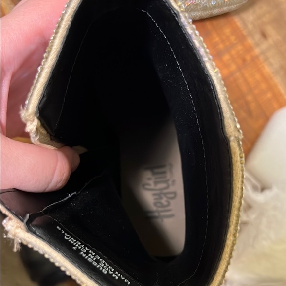 NWOT Silver Heeled Glitter Boots, Women’s 7 - Picture 6 of 8